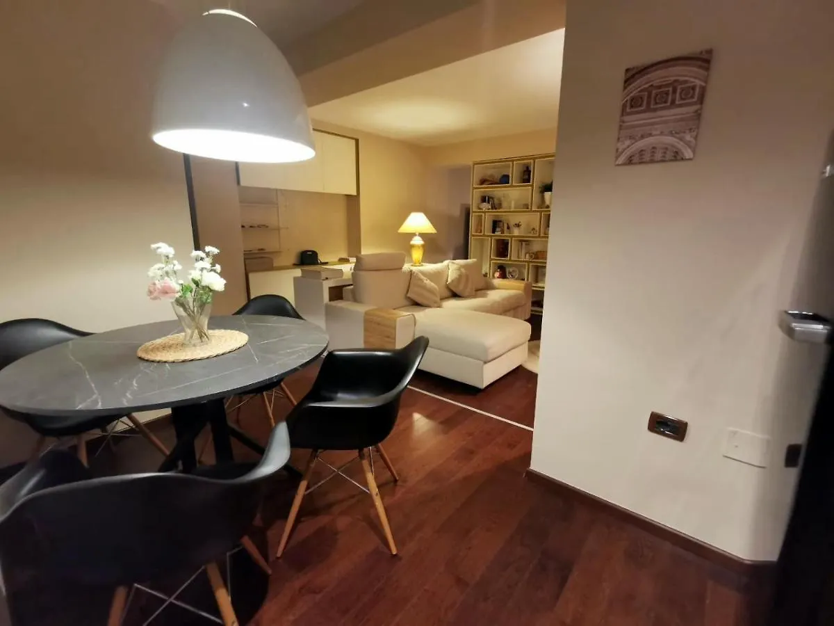 Appartamento The Cozy Flat Tirana 0*,